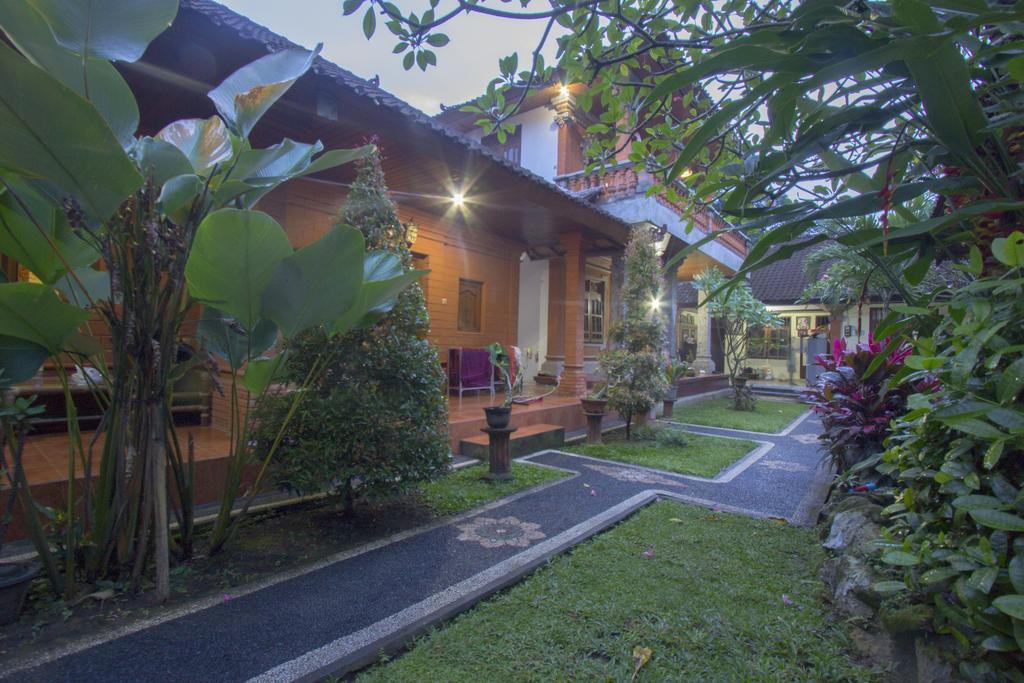 Yuliati House Ubud Exterior photo