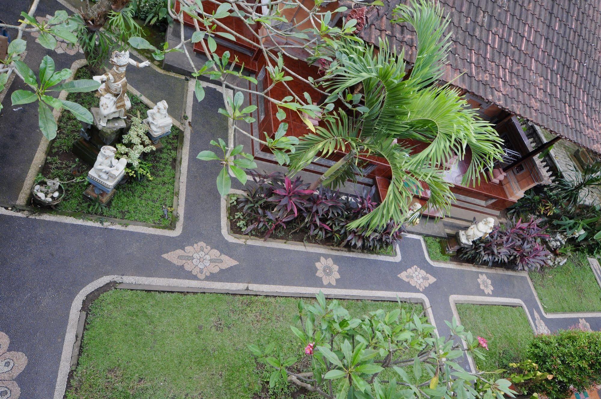 Yuliati House Ubud Exterior photo