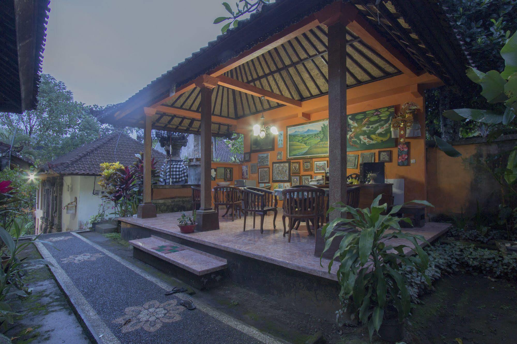 Yuliati House Ubud Exterior photo